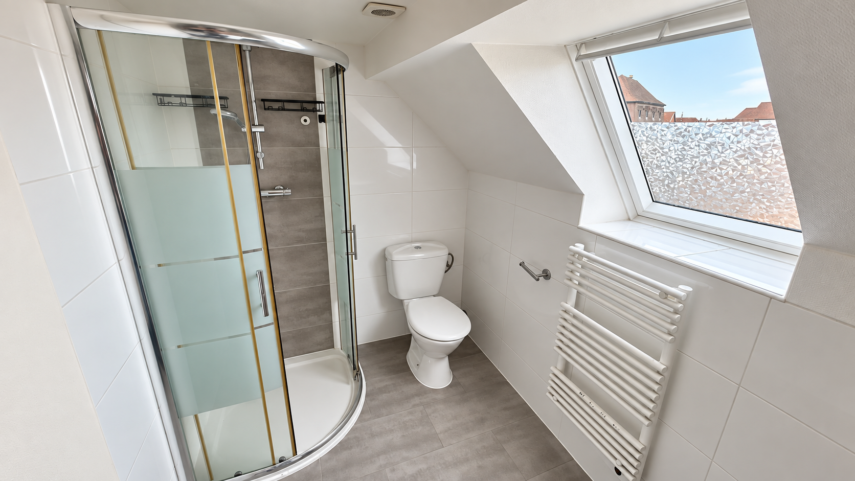 Weyersheim , Immeuble de rapport avec 3 appartements 247 m2